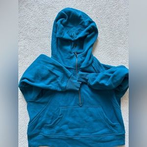 Lululemon scuba half zip crop hoodie